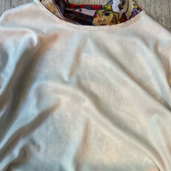 Fashion Nova Comic Crop Top - Picture 7 of 7